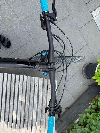 Used Orbea OIZ H30 2022 2022 Mountainbike, Black, 29 — image 12 of 14