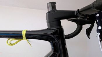 Used Colnago V4Rs Shimano Ultegra Di2 2025 2025 Road & Gravel — image 2 of 6