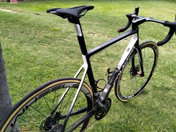 Used Colnago V3-RS 2022 Road & Gravel, Black — image 2 of 6