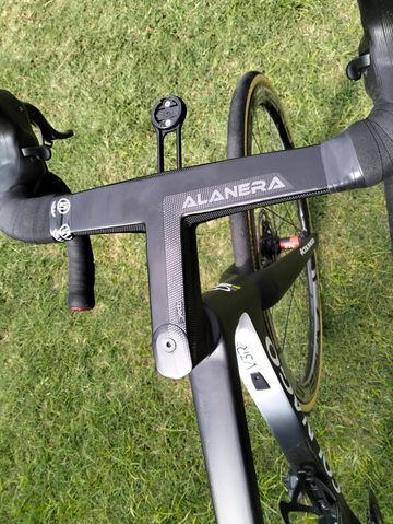 Used Colnago V3-RS 2022 Road & Gravel, Black — image 5 of 6