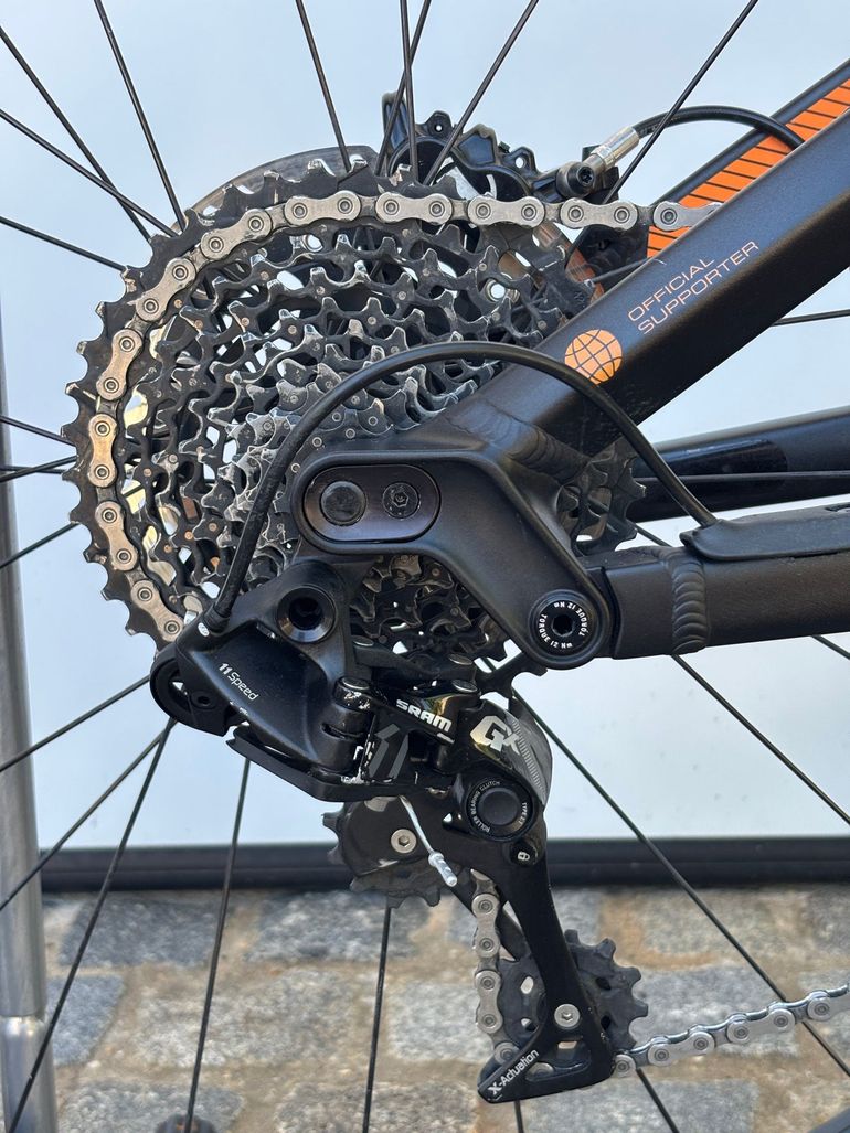 Used Canyon Strive SRAM GX 2017 Mountainbike — image 3 of 18