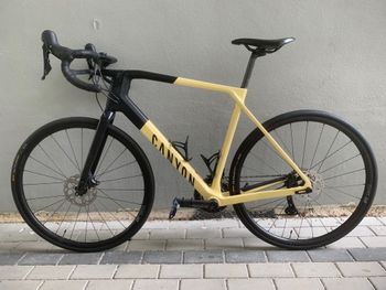 Used Canyon Grail CF SL 7 2023 2023 Road & Gravel, Black — image 2 of 10