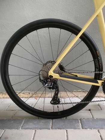 Used Canyon Grail CF SL 7 2023 2023 Road & Gravel, Black — image 4 of 10