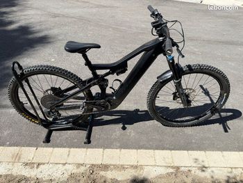 Used Whistle B-rush 9.8 Ldt 2023 MTB