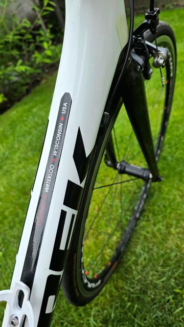 Used Trek Madone 4.7 H2 (Compact) 2012 2012 Road & Gravel, White — image 14 of 20