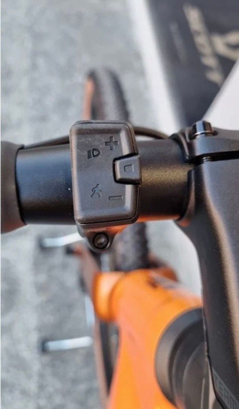 Used KTM MACINA GRAVELATOR SX 10 2025 2025 Road & Gravel, Orange — image 9 of 9