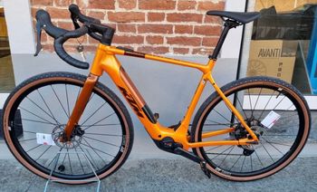 Used KTM MACINA GRAVELATOR SX 10 2025 2025 Road & Gravel, Orange — image 2 of 9