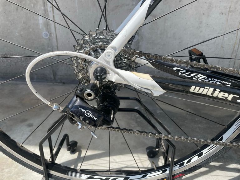 Used Wilier Wilier Custom Campagnolo Veloce 2016 Road & Gravel — image 3 of 8