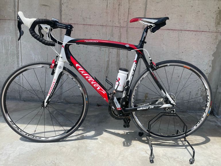 Used Wilier Wilier Custom Campagnolo Veloce 2016 Road & Gravel — image 1 of 8