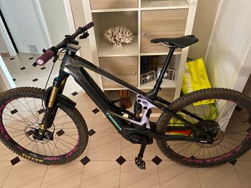 Używany Orbea WILD M-TEAM 2025 2025 Mountainbike — zdjęcie 2 z 7