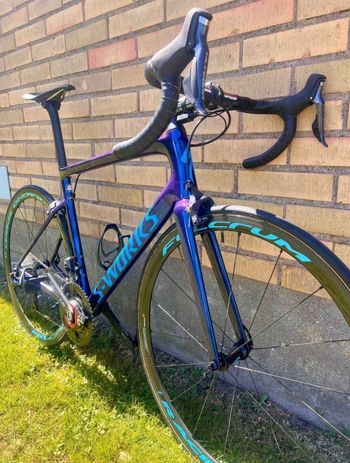 Used Specialized Tarmac SL6 Disc Comp - Ultegra Di2 2019 2019 Road & Gravel — image 4 of 5