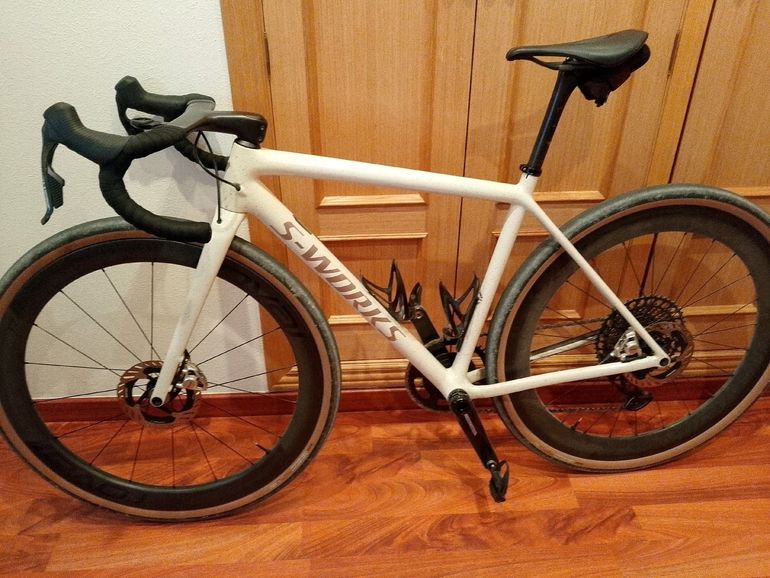 Used Specialized S-Works Crux Frameset - FACT 12r Carbon 2023 Frameset 2023 Road & Gravel, White — image 4 of 13