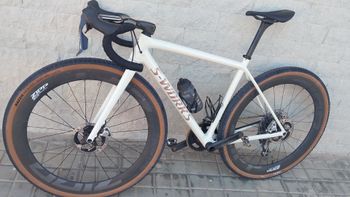 Used Specialized S-Works Crux Frameset - FACT 12r Carbon 2023 Frameset 2023 Road & Gravel, White — image 3 of 3