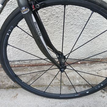 Used Bianchi Titanium SRAM Red eTap 2002 Road & Gravel, Light Gray — image 3 of 3