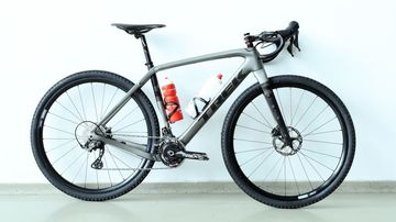 Used Trek Checkpoint SL 5 2023 2023 Road & Gravel, Light Gray — image 5 of 12