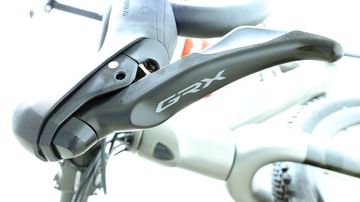 Used Trek Checkpoint SL 5 2023 2023 Road & Gravel, Light Gray — image 7 of 12