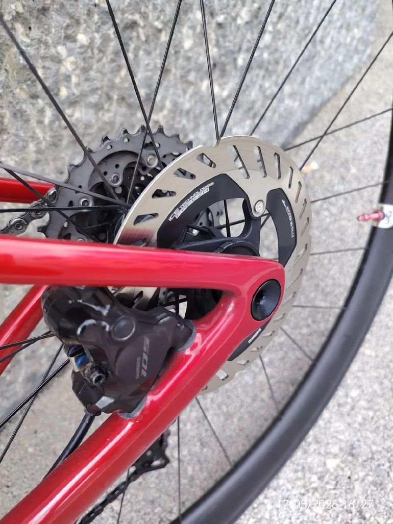 Used Specialized Tarmac SL8 Comp - Shimano 105 Di2 2026 2026 Road & Gravel, Red — image 2 of 6