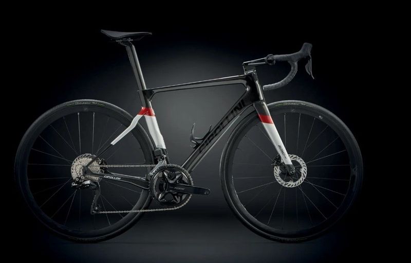 Tweedehands Cipollini BOND EVO O30DP SRAM RIVAL E-TAP AXS 2023 2023 Road & Gravel