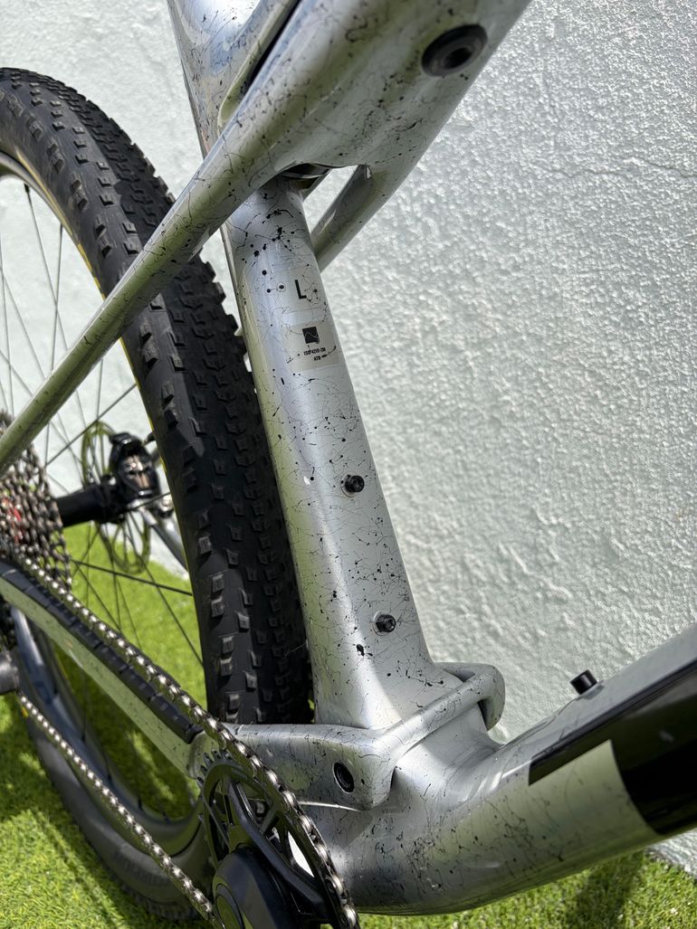 Used Trek Supercaliber SLR 9.9 X0 AXS Gen 2 2024 2024 Mountainbike, Light Gray, 29 — image 4 of 8