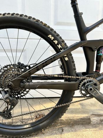 Used CUBE STEREO ONE44 C:62 PRO 2023 2023 Mountainbike, Black, 27.5, 29 — image 8 of 22