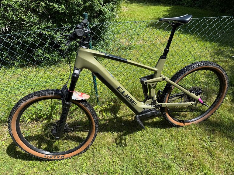 Used CUBE STEREO HYBRID 160 HPC, RACE 750 27.5 2023 2023 Mountainbike, Green, 27.5 — image 2 of 5
