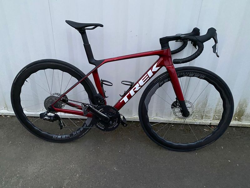Used Trek Madone SL Gen 8 Frameset 2026 Frameset 2026 Road & Gravel, Red — image 1 of 3