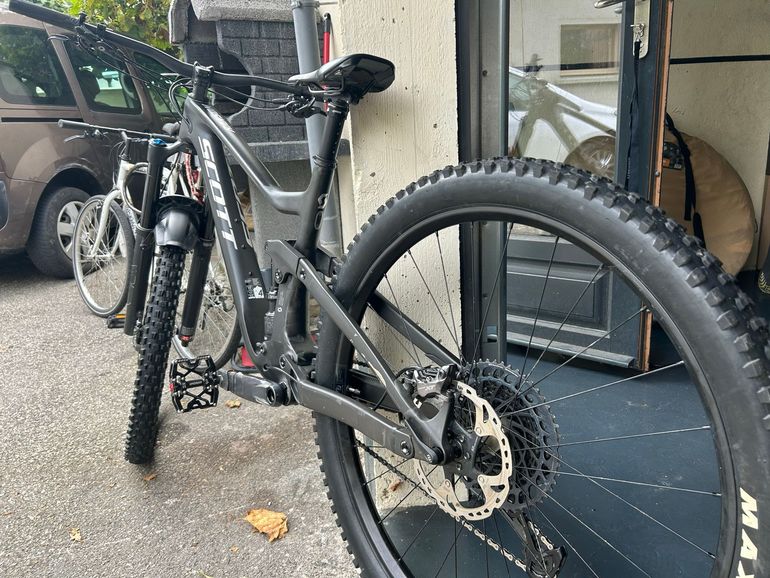 Used Scott Ransom 910 2023 2023 Mountainbike, Black, 29 — image 3 of 7