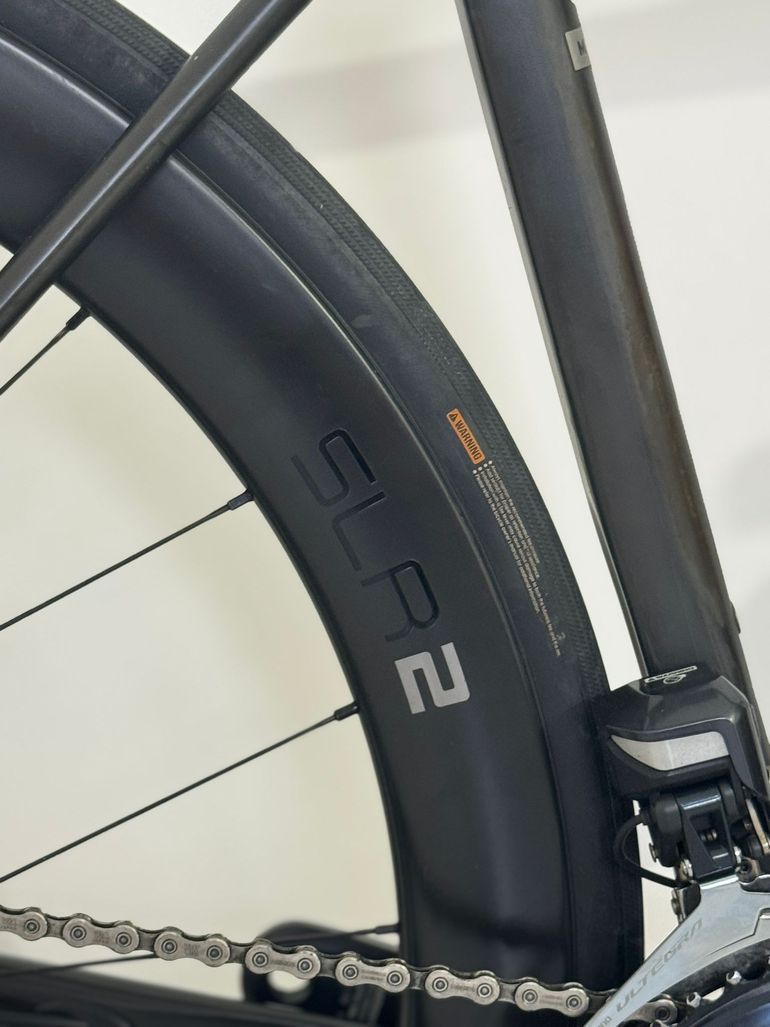 Used Giant TCR 0 Advanced SL Disc Di2 2022 Road & Gravel, Black — image 4 of 17