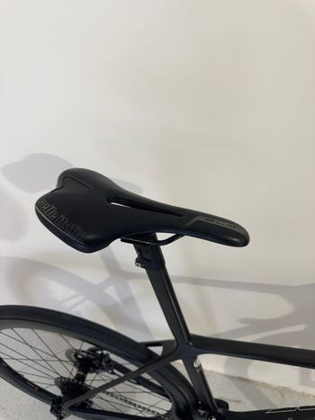 Used Giant TCR 0 Advanced SL Disc Di2 2022 Road & Gravel, Black — image 10 of 17