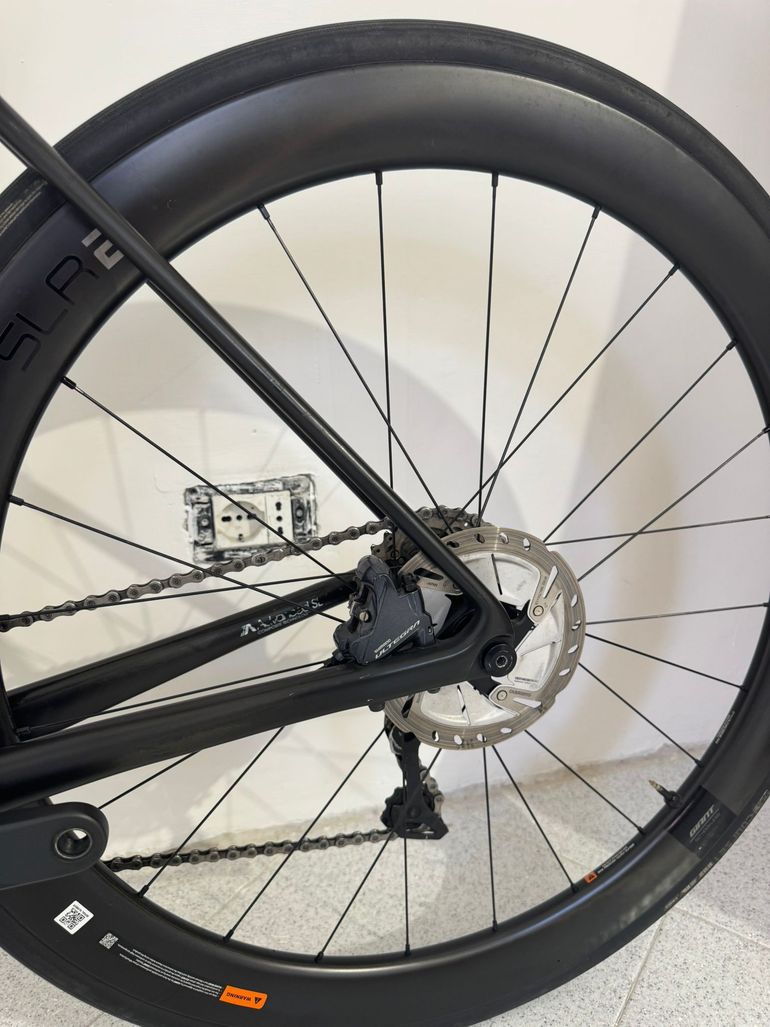 Used Giant TCR 0 Advanced SL Disc Di2 2022 Road & Gravel, Black — image 17 of 17