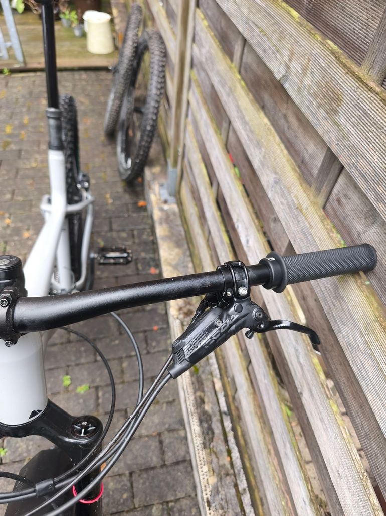Used Canyon Stoic 3 2023 2023 Mountainbike, Light Gray, 27.5, 29 — image 6 of 13