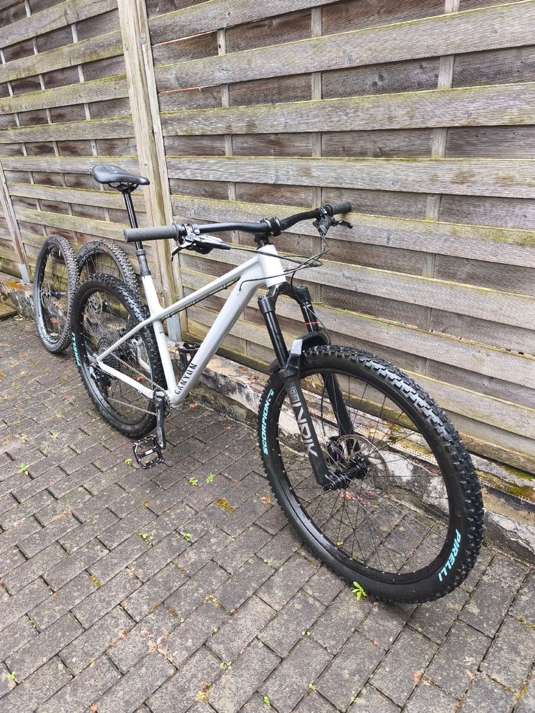 Used Canyon Stoic 3 2023 2023 Mountainbike, Light Gray, 27.5, 29 — image 3 of 13