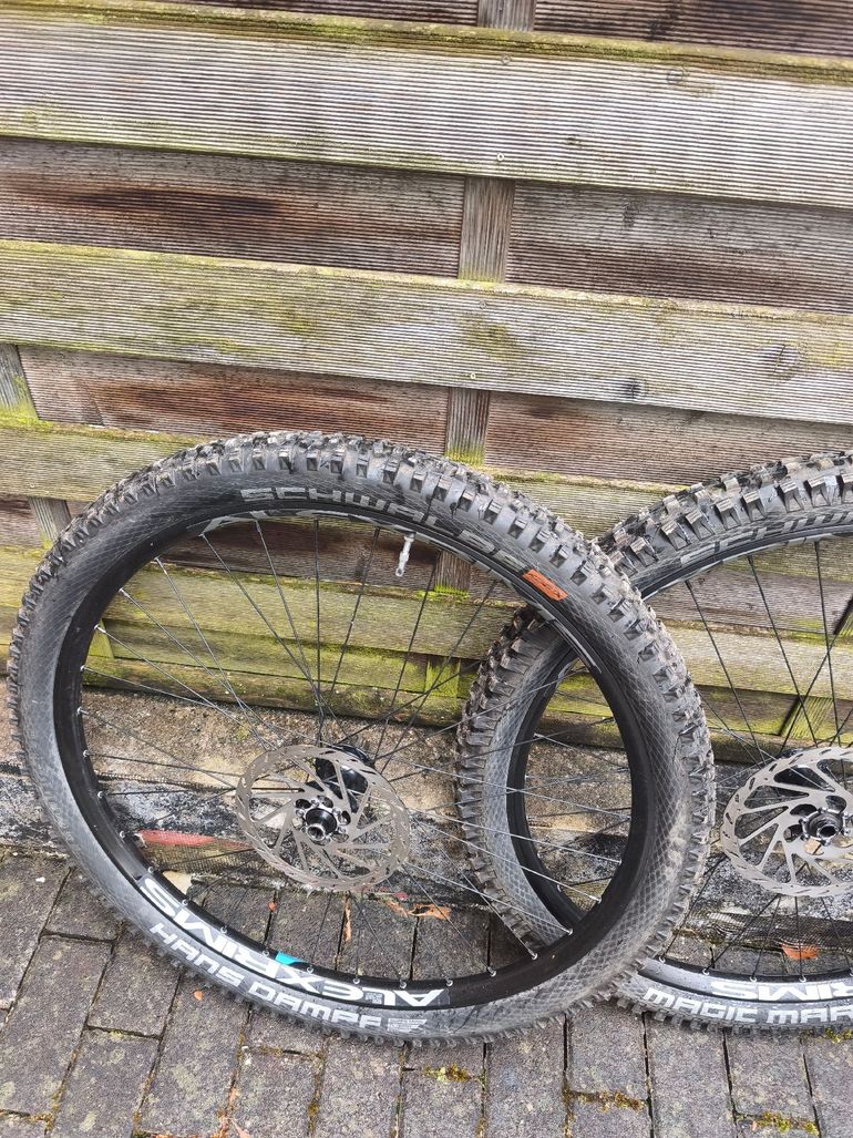 Used Canyon Stoic 3 2023 2023 Mountainbike, Light Gray, 27.5, 29 — image 13 of 13
