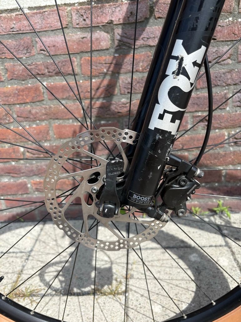 Used Scott Scott Scale 925 Carbon 2021 Mountainbike, Light Gray — image 9 of 18