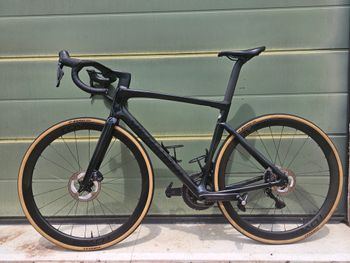 Used Specialized Tarmac SL7 Expert - Ultegra Di2 2022 2022 Road & Gravel, Black — image 8 of 14