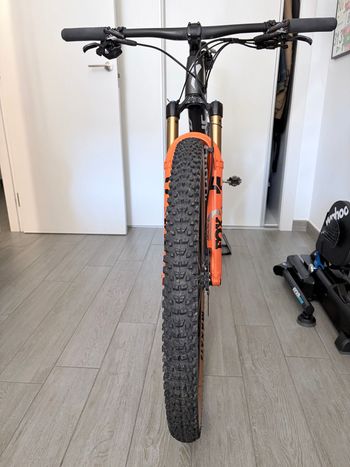 Used Specialized Epic SRAM X01 Eagle AXS 2023 Mountainbike, Light Gray, 29 — image 9 of 14