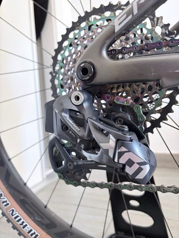 Used Specialized Epic SRAM X01 Eagle AXS 2023 Mountainbike, Light Gray, 29 — image 3 of 14