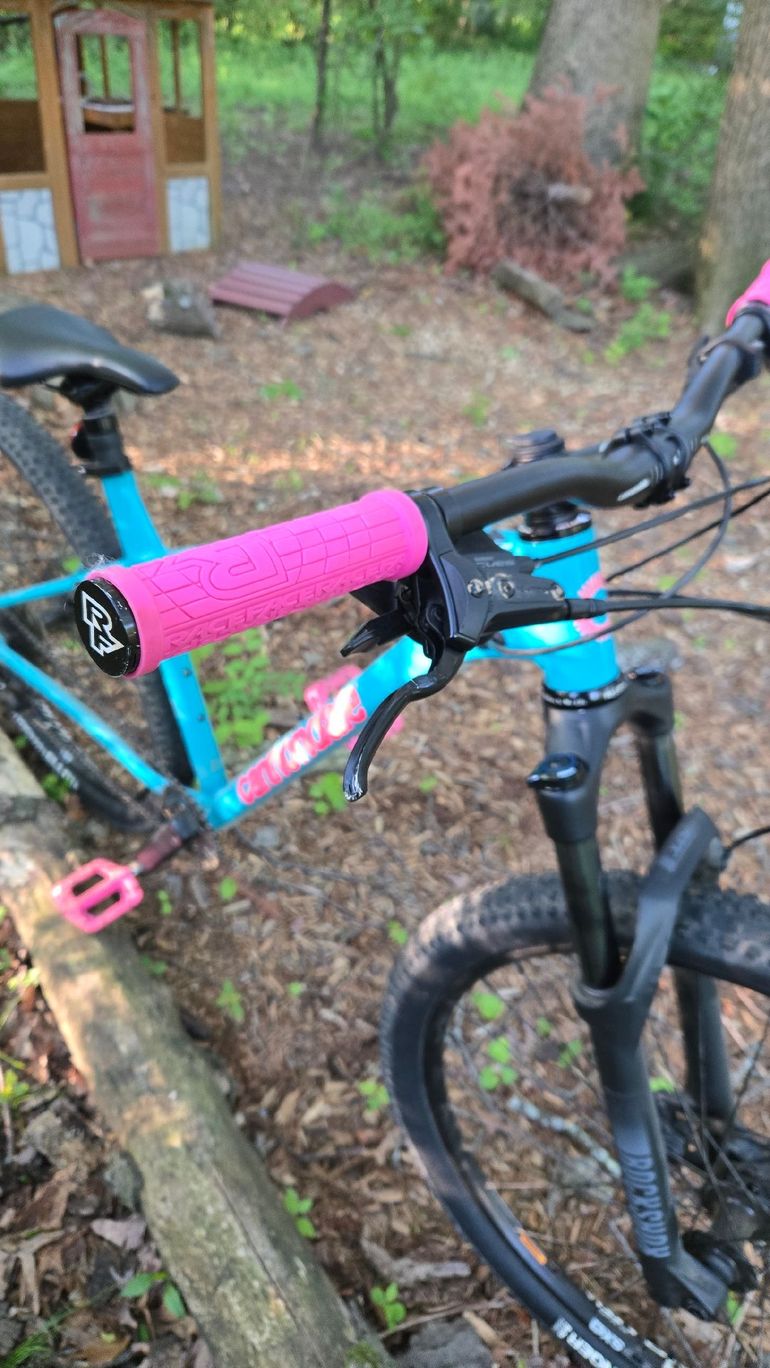 Used Cannondale Cannondale Trail 2 Upgraded 2025 Mountainbike, Blue — image 8 of 16