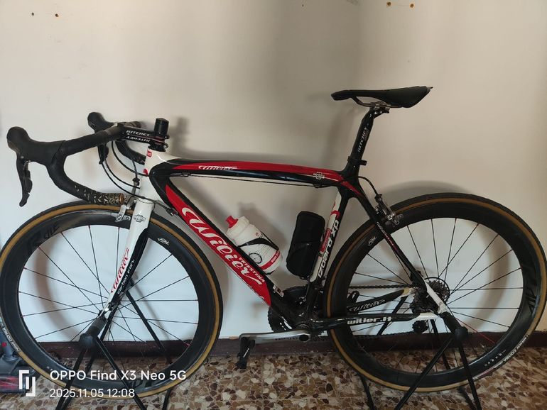Used Willier Willier Custom Shimano Ultegra 2018 Road & Gravel, Red — image 1 of 5