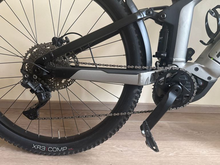 Used Trek Powerfly FS 4 500 Gen 2 2023 2023 Mountainbike — image 3 of 7