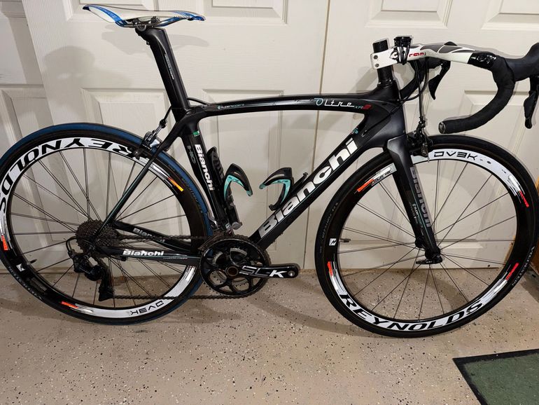 Used Bianchi Oltre Shimano Dura Ace 2015 Road & Gravel, Black — image 1 of 12
