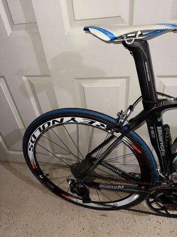 Used Bianchi Oltre Shimano Dura Ace 2015 Road & Gravel, Black — image 12 of 12