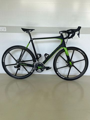 Tweedehands Orbea ORCA M10iLTD-D 2019 2019 Road & Gravel — afbeelding 1 van 12