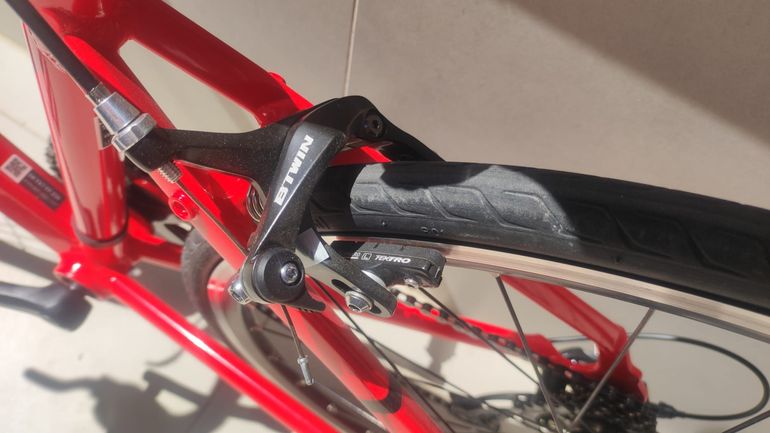 Used TRIBAN Bicycle Touring Road Bike RC100 2024 2024 Road & Gravel, Red — image 6 of 8