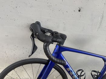 Used Trek Madone SL 5 Gen 8 2025 2025 Road & Gravel, Blue — image 5 of 9