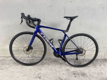 Used Trek Madone SL 5 Gen 8 2025 2025 Road & Gravel, Blue — image 2 of 9