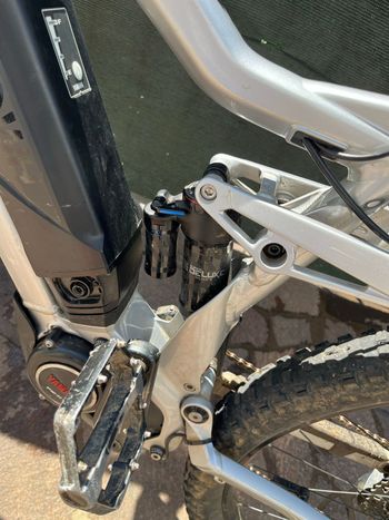 Used Haibike XDURO NDURO 2.0 2020 2020 Mountainbike, Light Gray, 27.5 — image 2 of 11