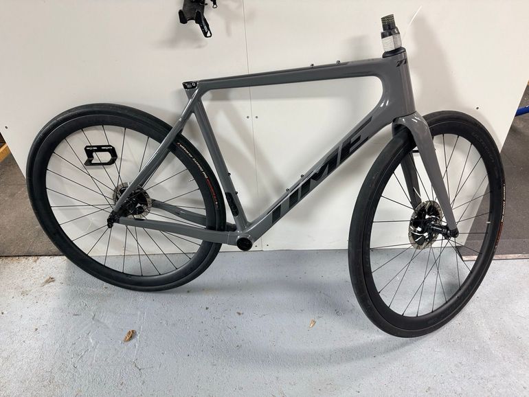 Used Time Alpe d'huez Frameset 2025 Road & Gravel, Light Gray — image 1 of 3