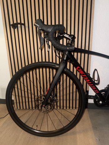 Used Specialized Diverge E5 2017 2017 Road & Gravel, Black — image 2 of 8