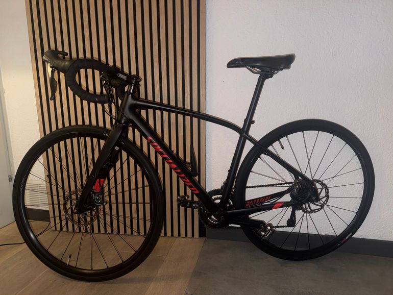 Used Specialized Diverge E5 2017 2017 Road & Gravel, Black — image 1 of 8